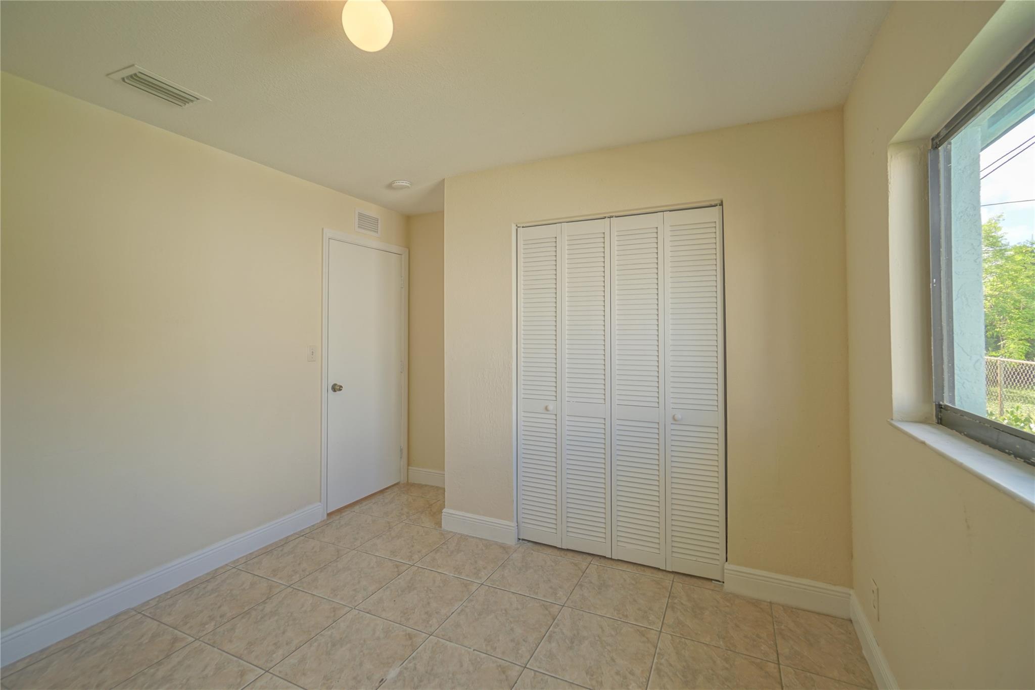 Miami Gardens Estates 22- - Residential Lease