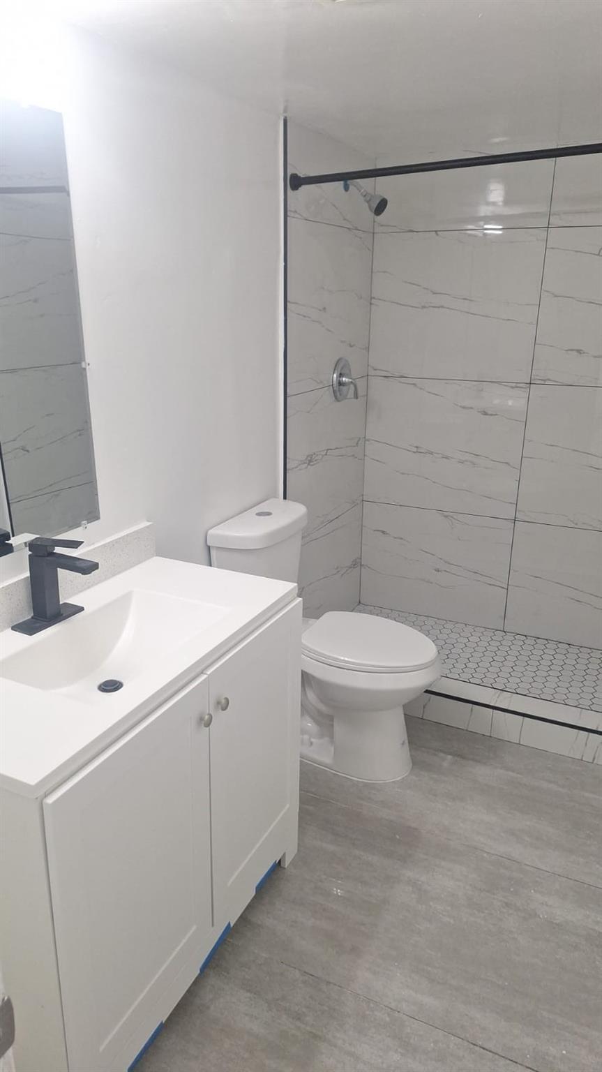 Bella Vista Condominium - Residential