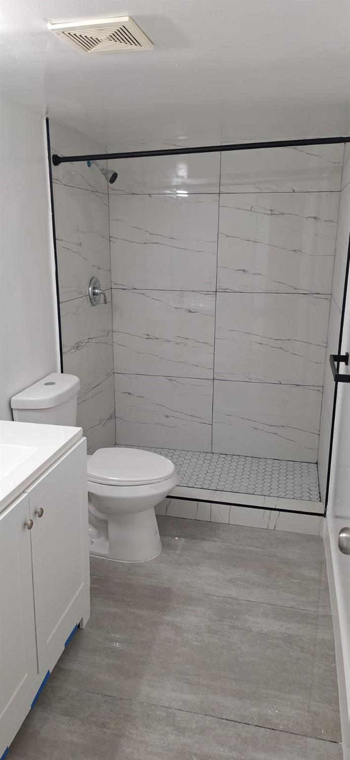 Bella Vista Condominium - Residential