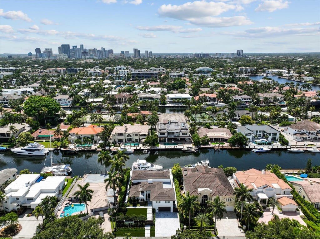 Photo of 325 SEVEN ISLES Drive, Fort Lauderdale, FL 33301 (MLS # B26092808)