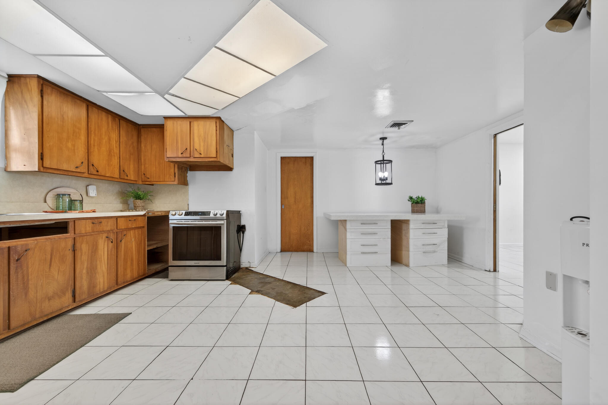 RIDGE CREST GARDENS - Residential