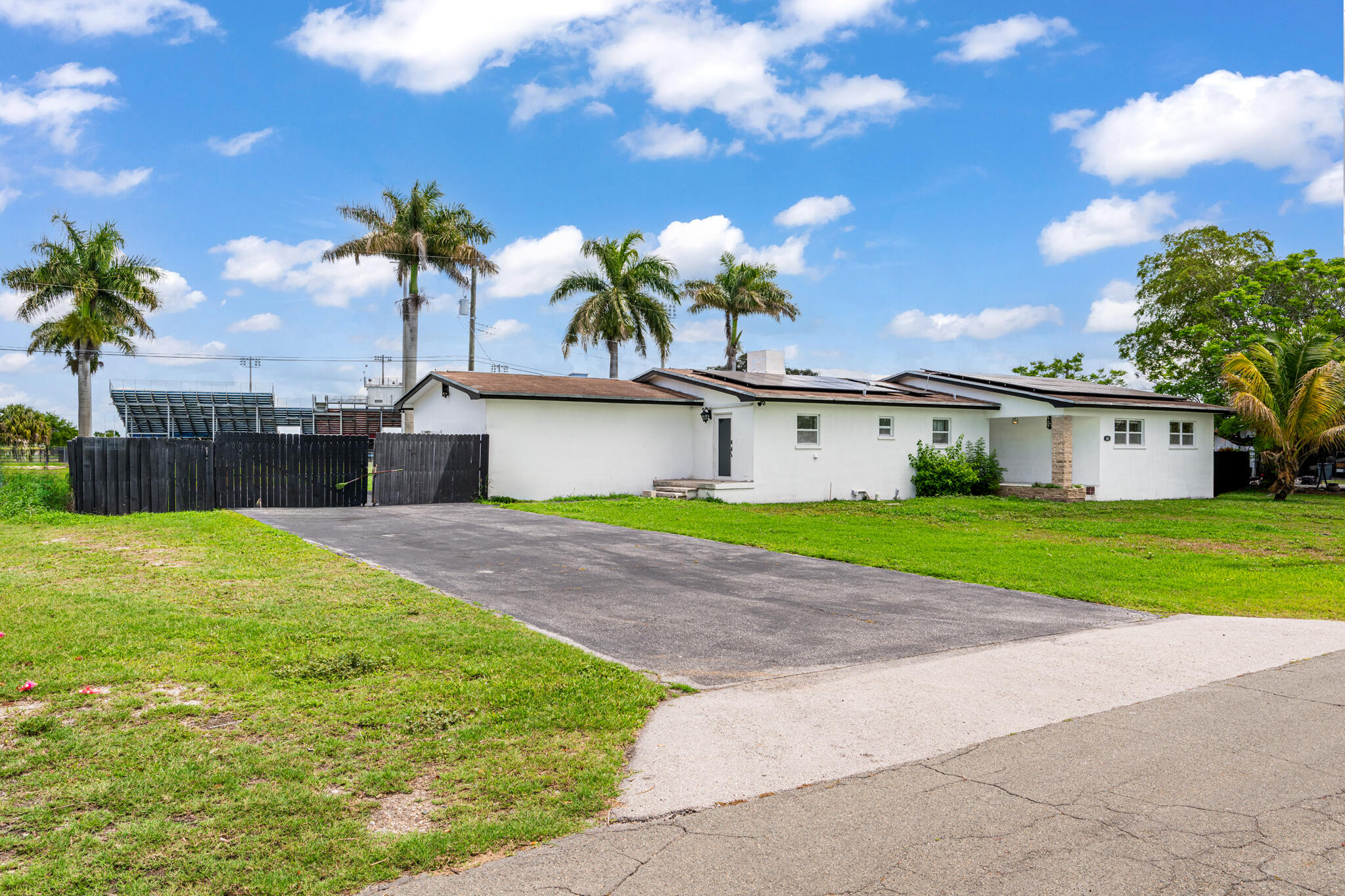 RIDGE CREST GARDENS - Residential