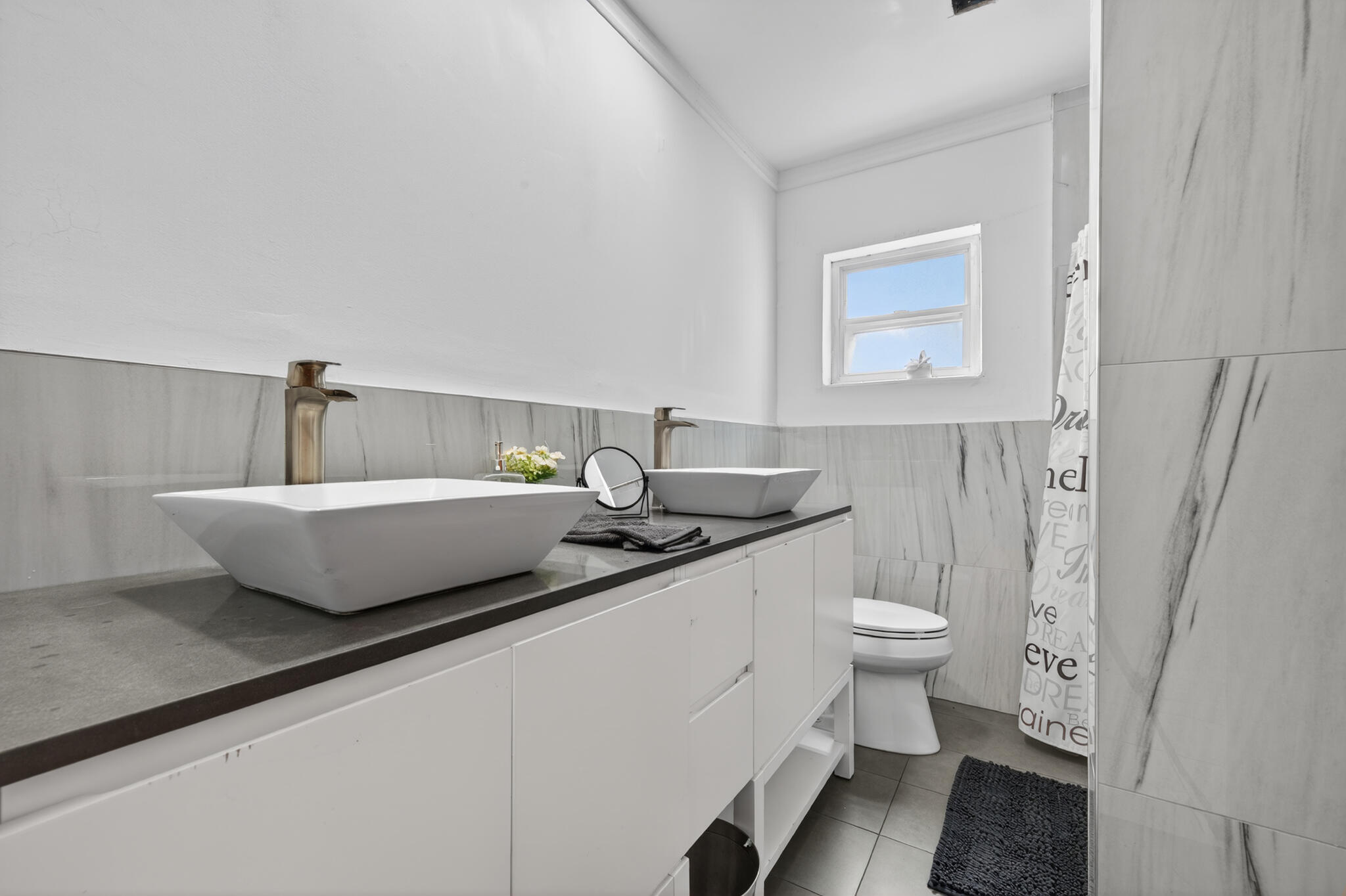 RIDGE CREST GARDENS - Residential