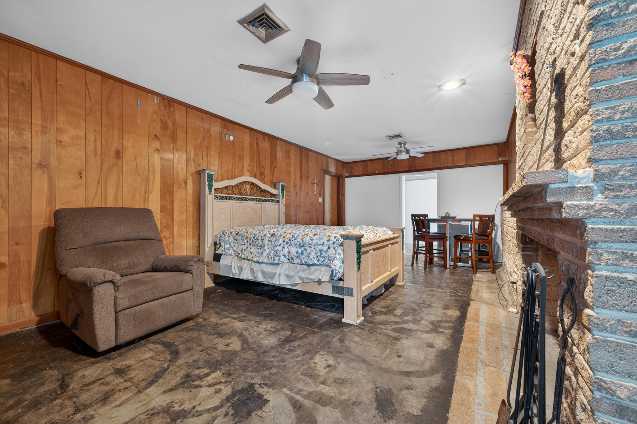 RIDGE CREST GARDENS - Residential