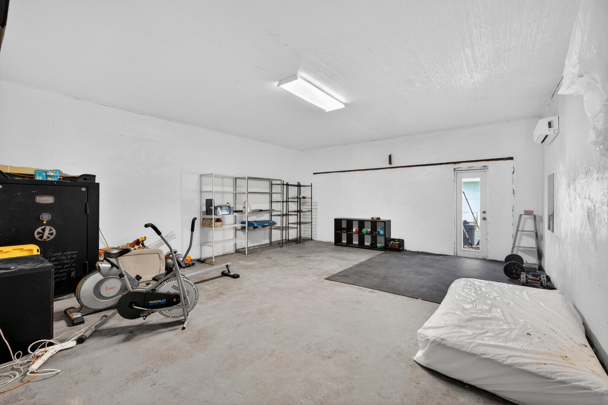 RIDGE CREST GARDENS - Residential