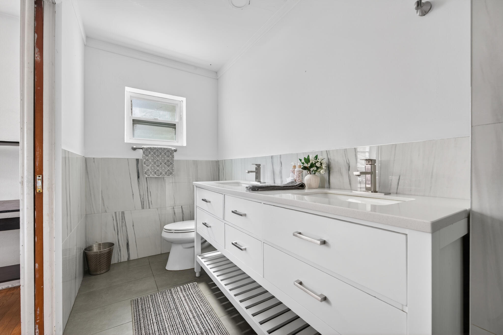 RIDGE CREST GARDENS - Residential