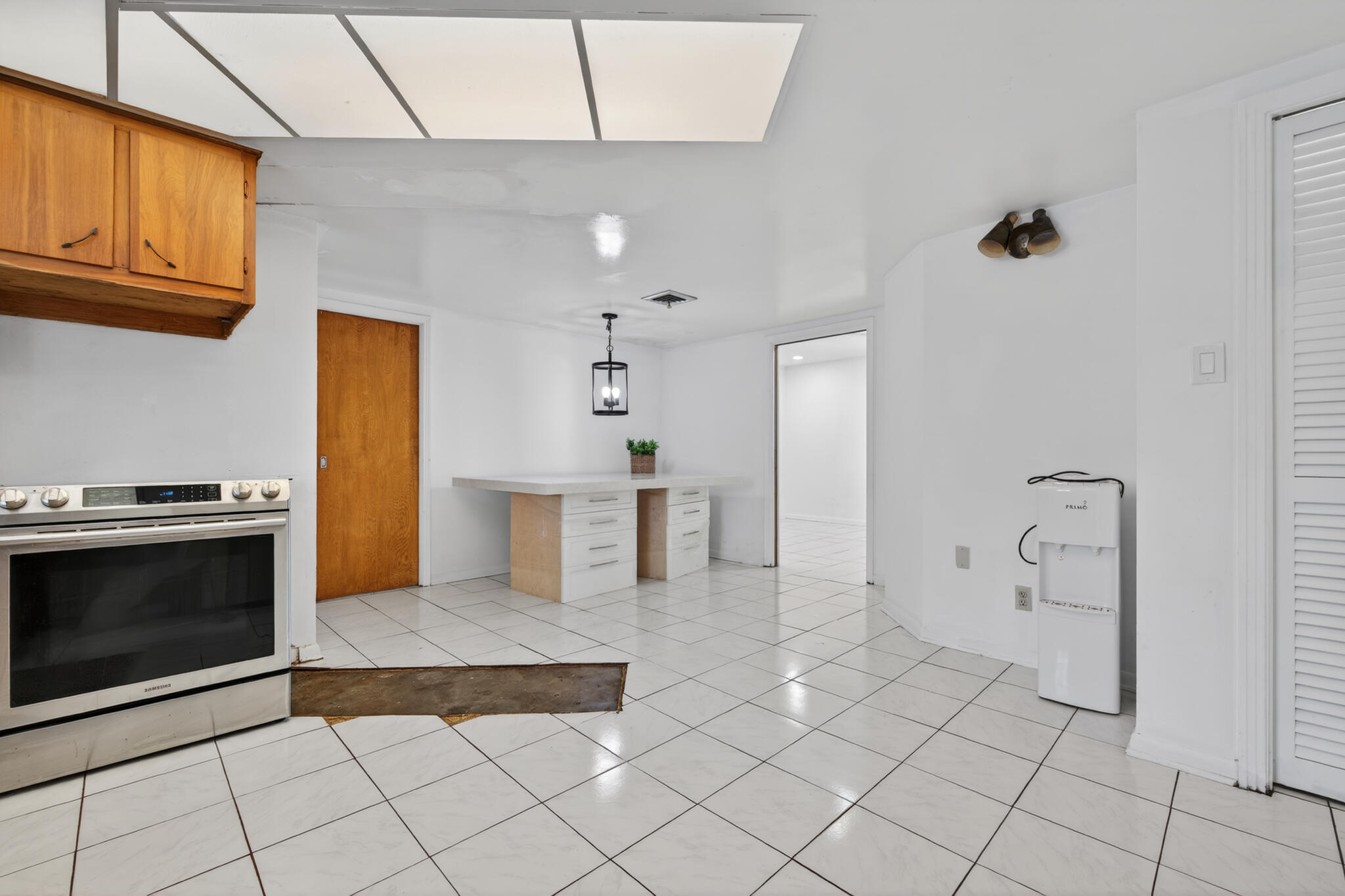RIDGE CREST GARDENS - Residential