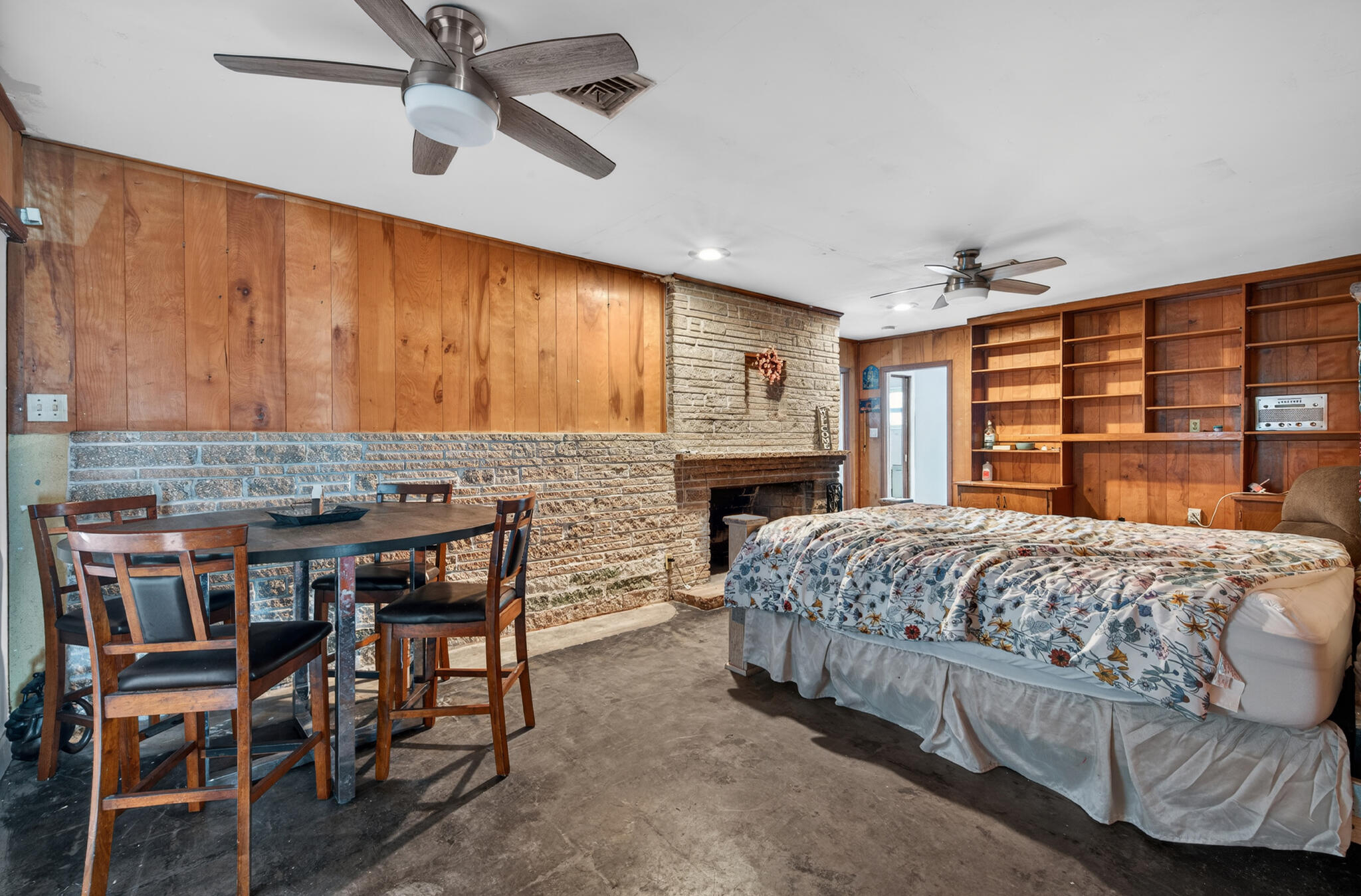 RIDGE CREST GARDENS - Residential