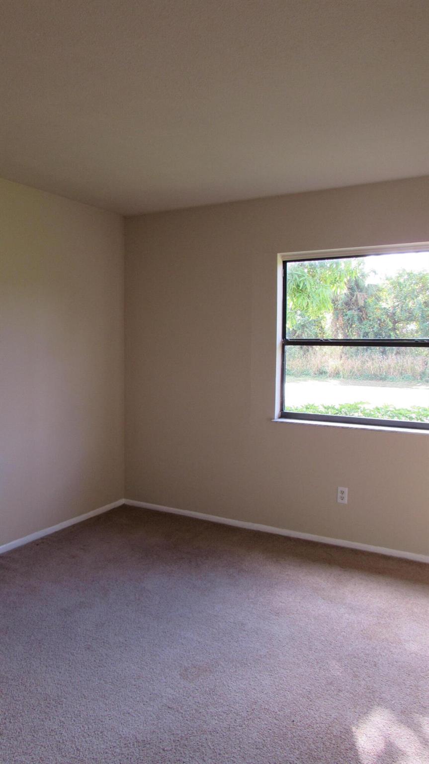 VERO BEACH HIGHLANDS UNIT - Residential