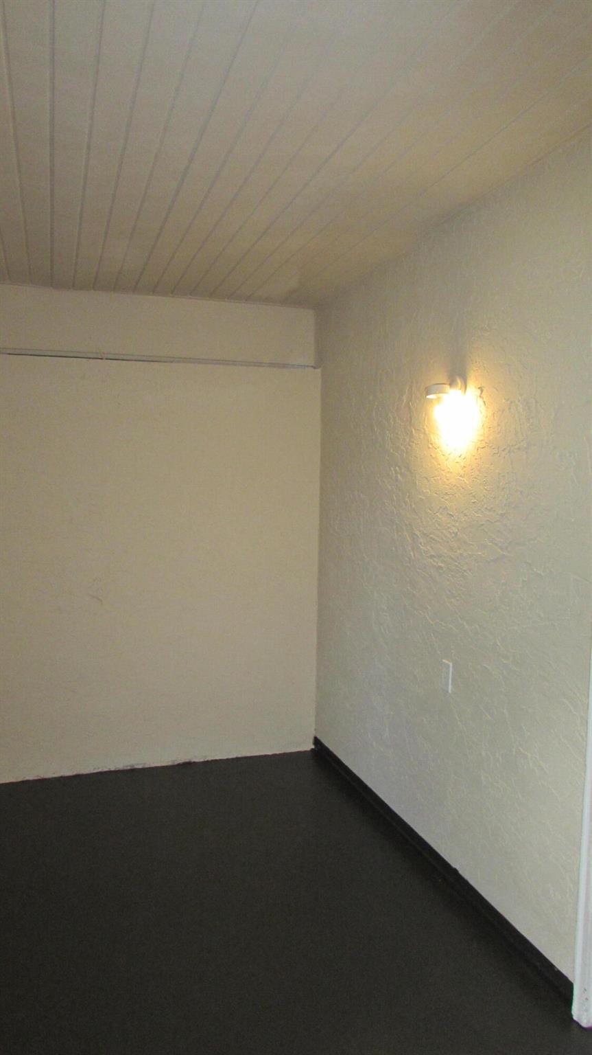 VERO BEACH HIGHLANDS UNIT - Residential