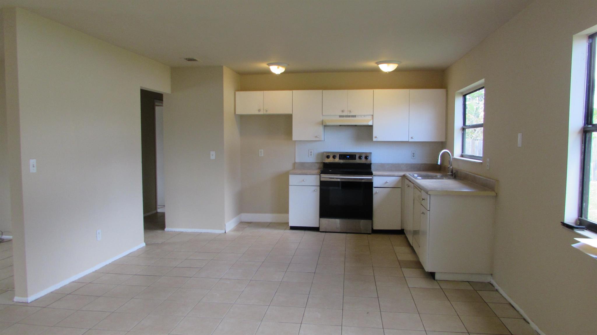 VERO BEACH HIGHLANDS UNIT - Residential