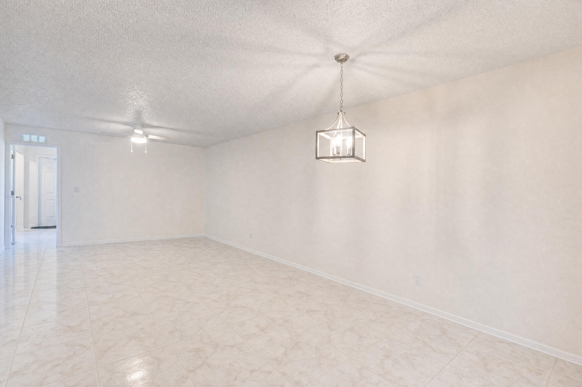 2825 SW 22ND 1070