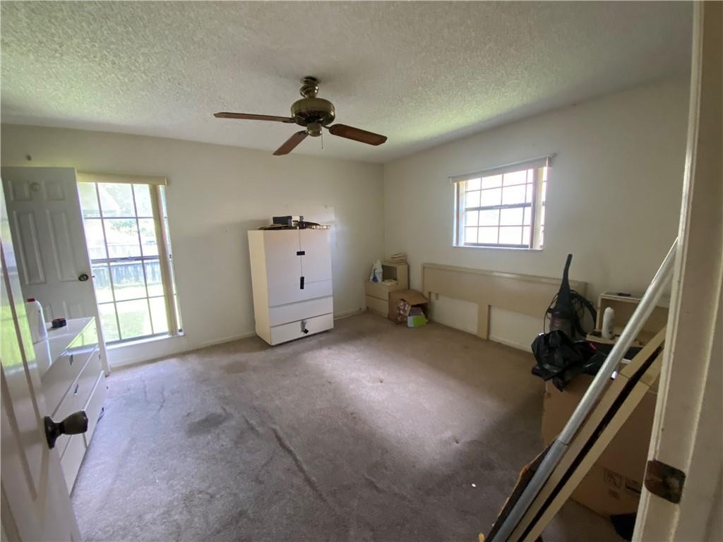 LONE PINE ESTATES - Residential