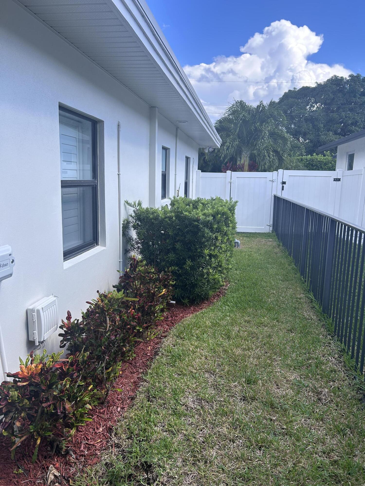 DELRAY RESUB OF BLK 72 AND W PT OF BLK 80 - Residential