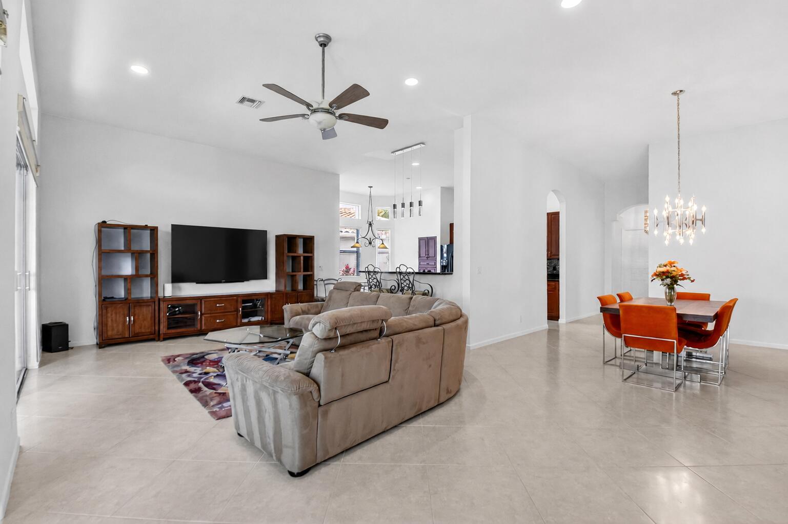 TOWNE PARK TR H - Residential
