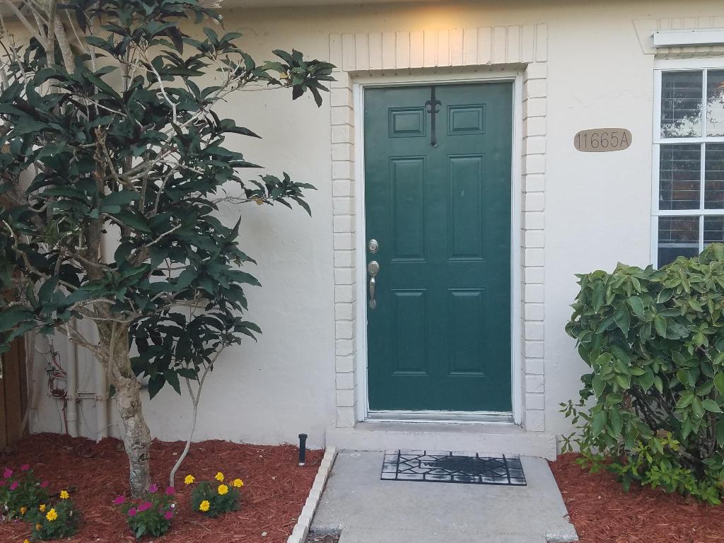 WINCHESTER COURT - Residential