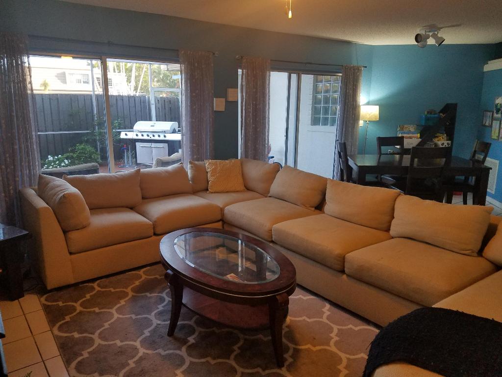 WINCHESTER COURT - Residential