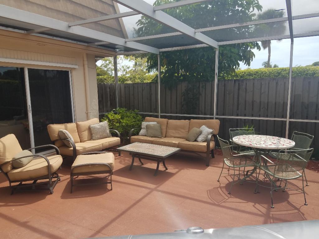 WINCHESTER COURT - Residential