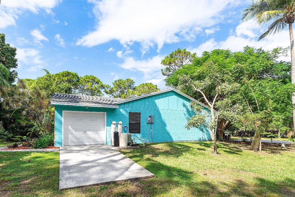 Photo of 17181 61st Place N, Loxahatchee, FL 33470 (MLS # R11136831)