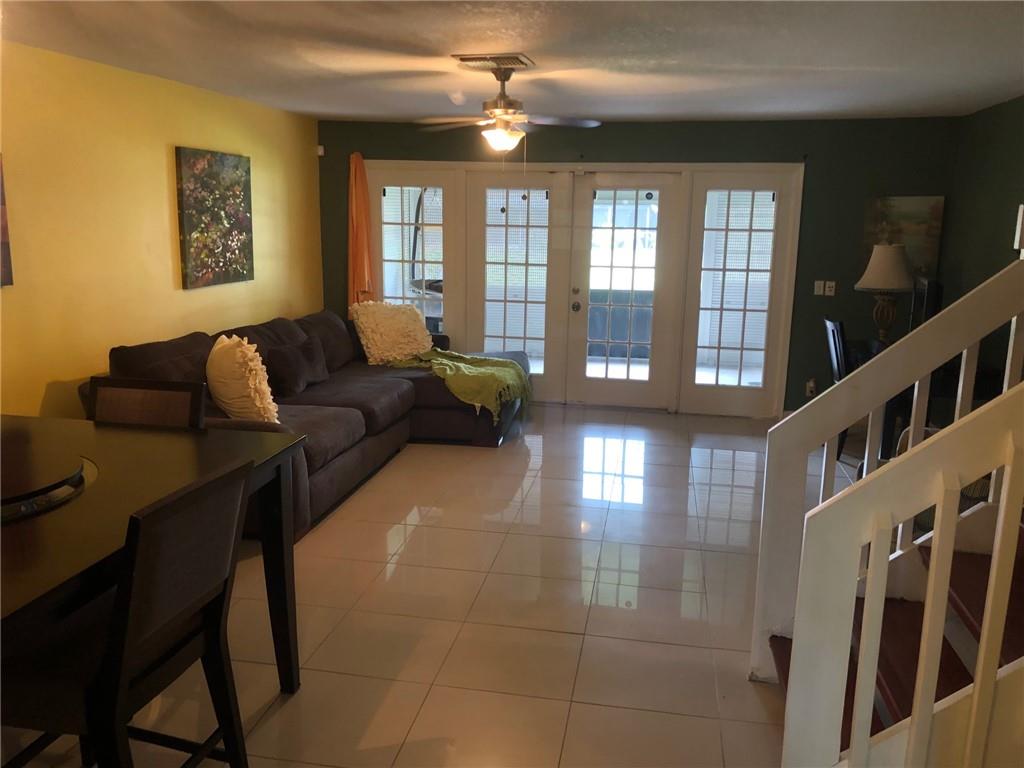 SPRINGTREE LAKES - Residential Lease