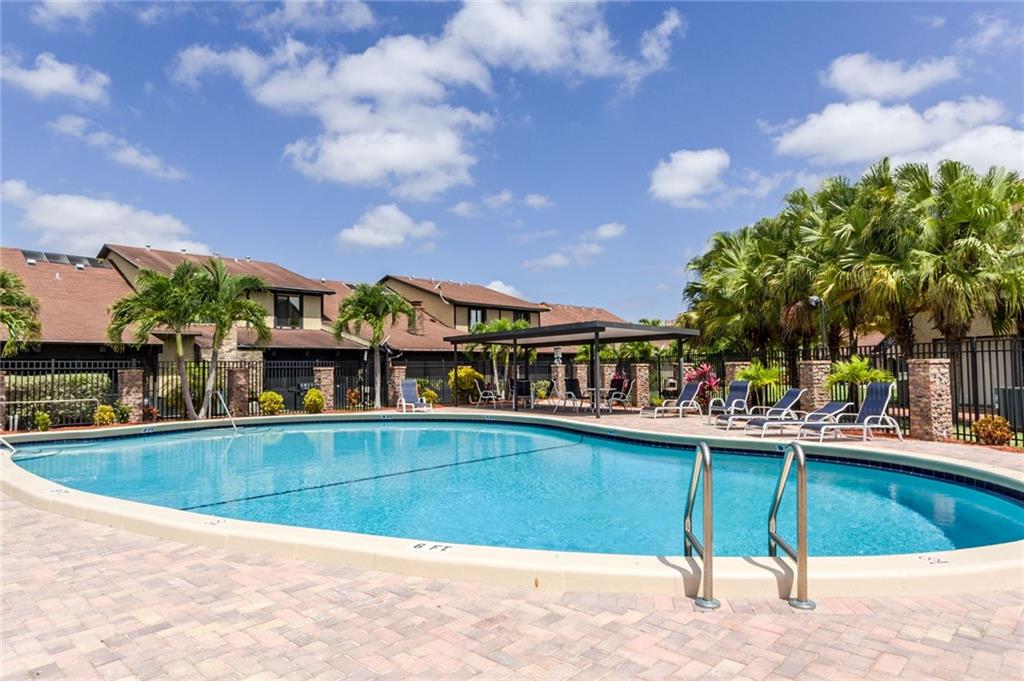 SPRINGTREE LAKES - Residential Lease