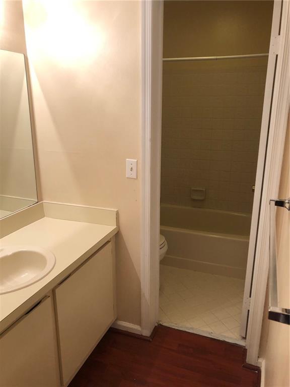 SPRINGTREE LAKES - Residential Lease