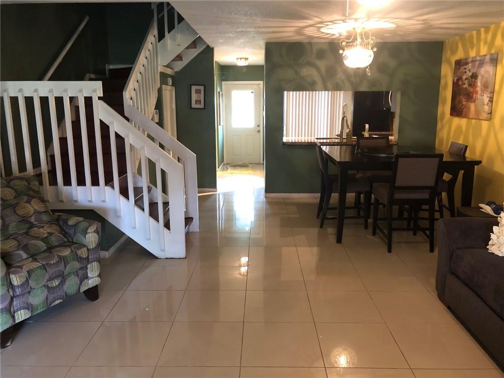 SPRINGTREE LAKES - Residential Lease