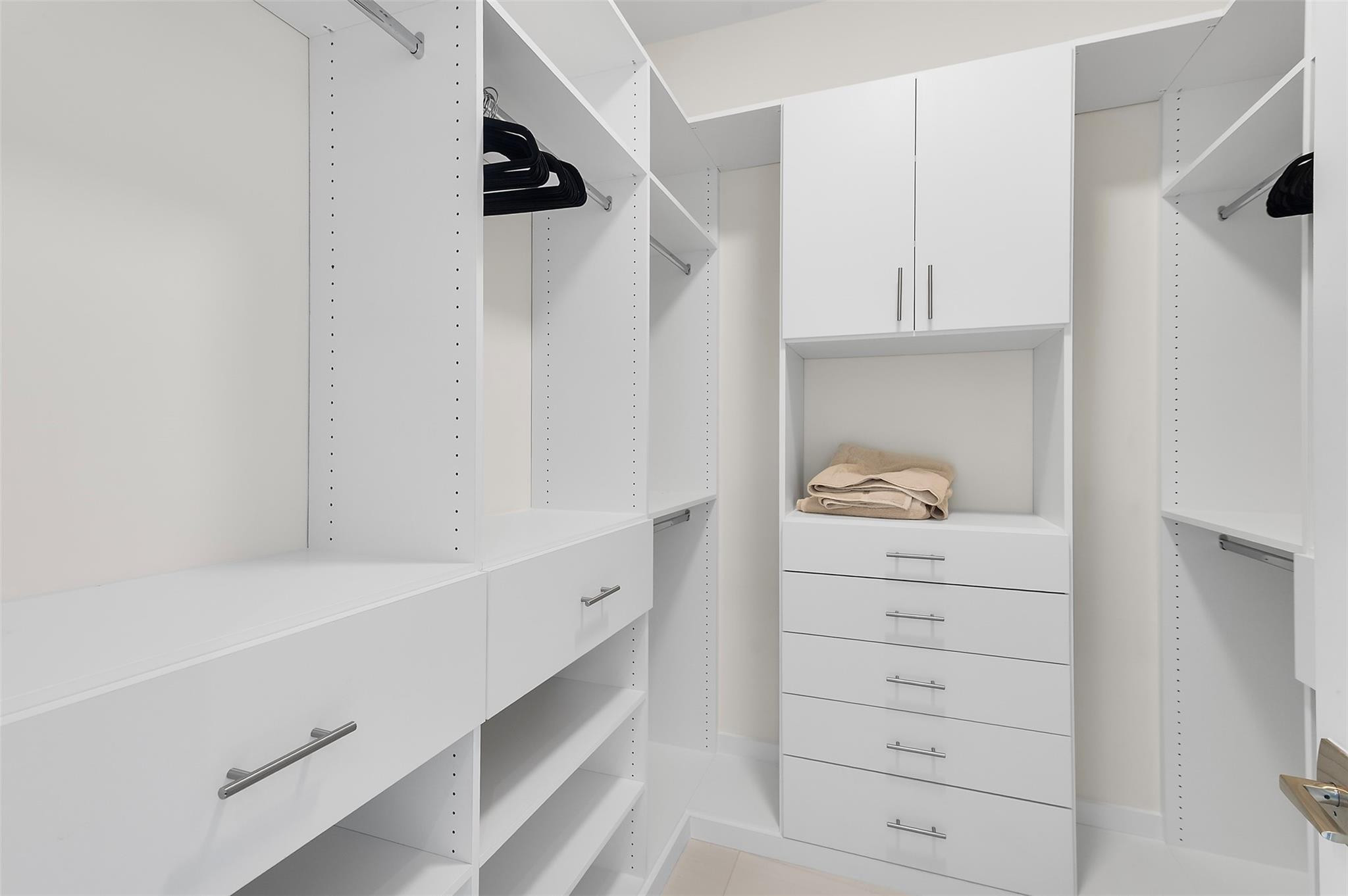 Amrit Ocean Resort & Resi - Residential Lease