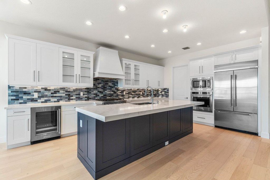 Photo of 9237 Crestview Circle, Palm Beach Gardens, FL 33412 (MLS # R11131664)