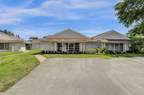 8638 Bridle Path Ct 203 Davie FL 33328