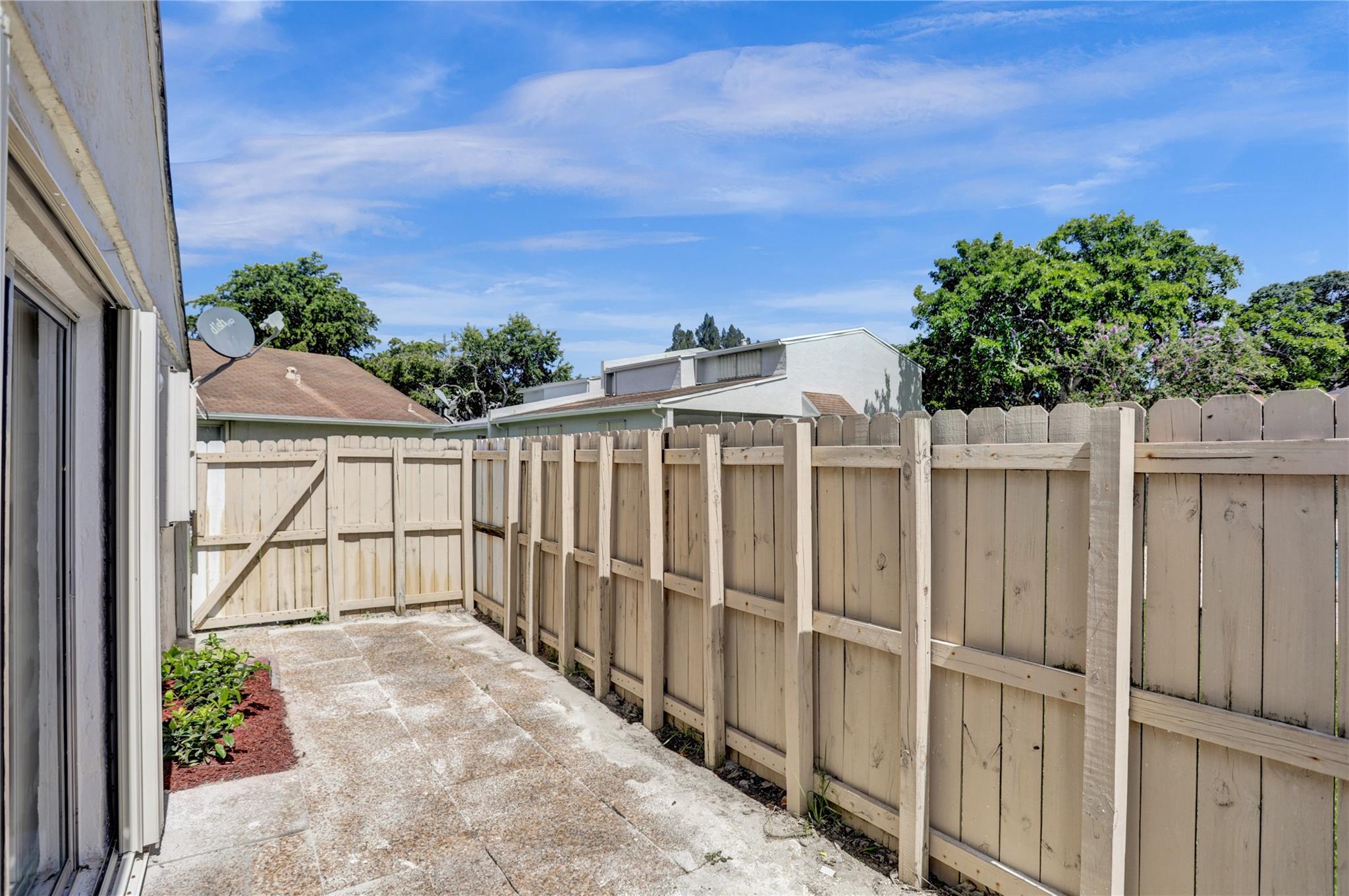 8638 Bridle Path Ct 203