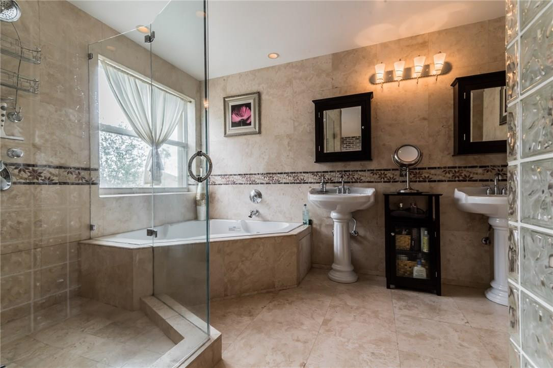Claremont-Huntington - Residential