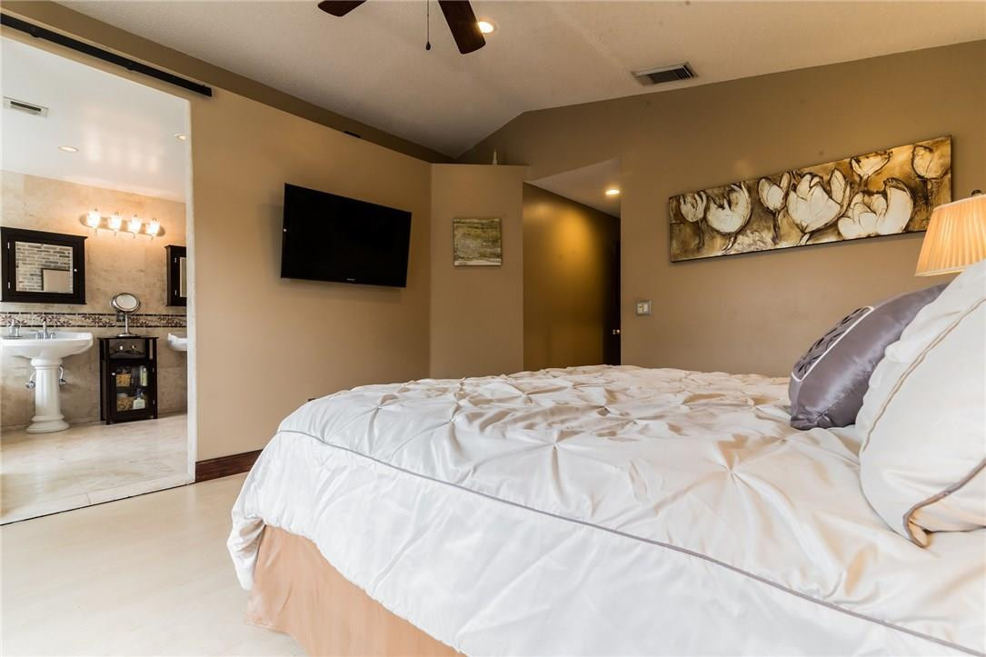 Claremont-Huntington - Residential