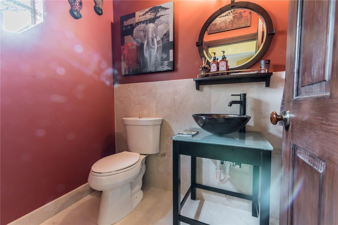 Claremont-Huntington - Residential
