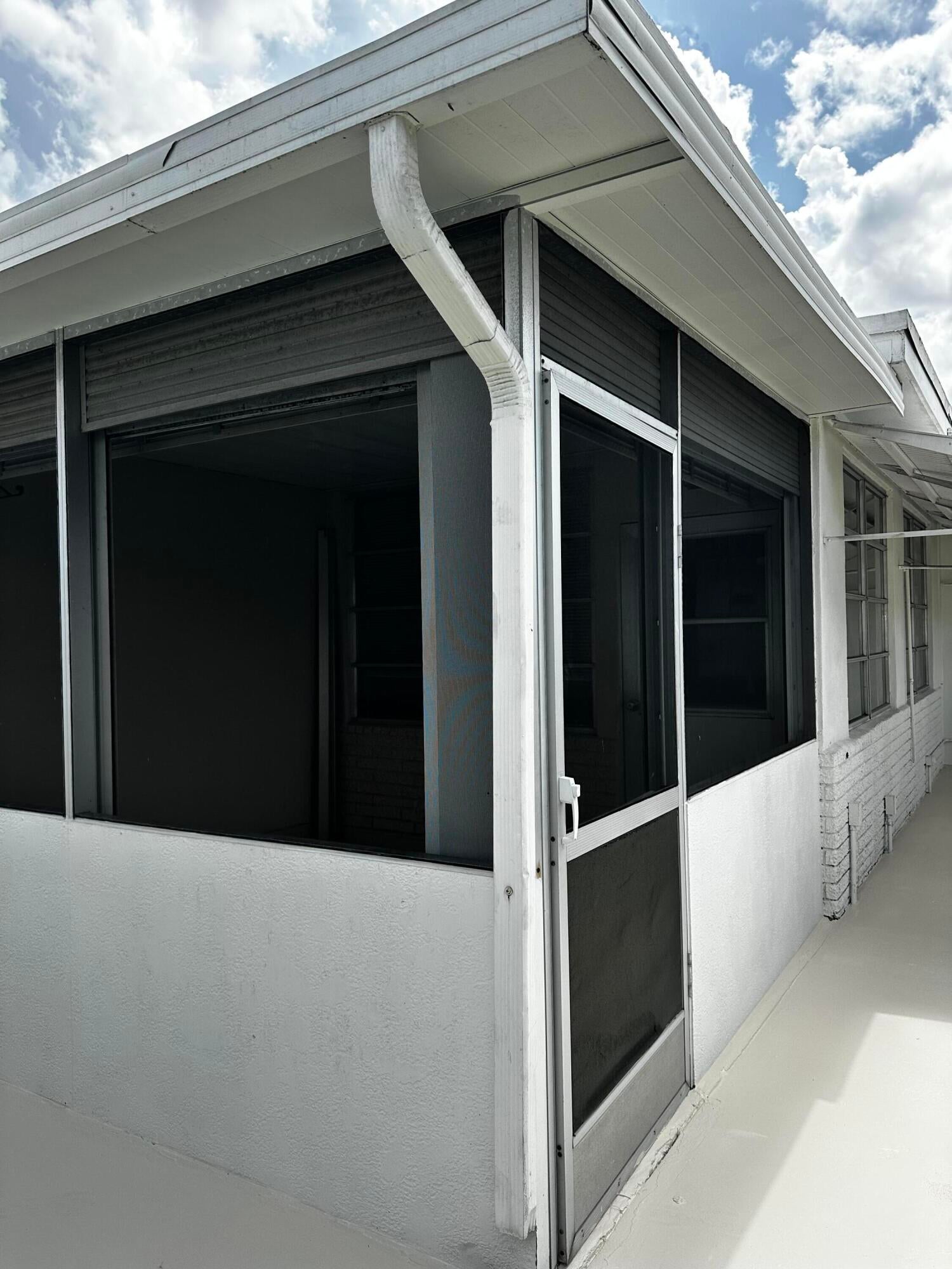 View photos, virtual tours, details... 7009 NW 66th Terrace