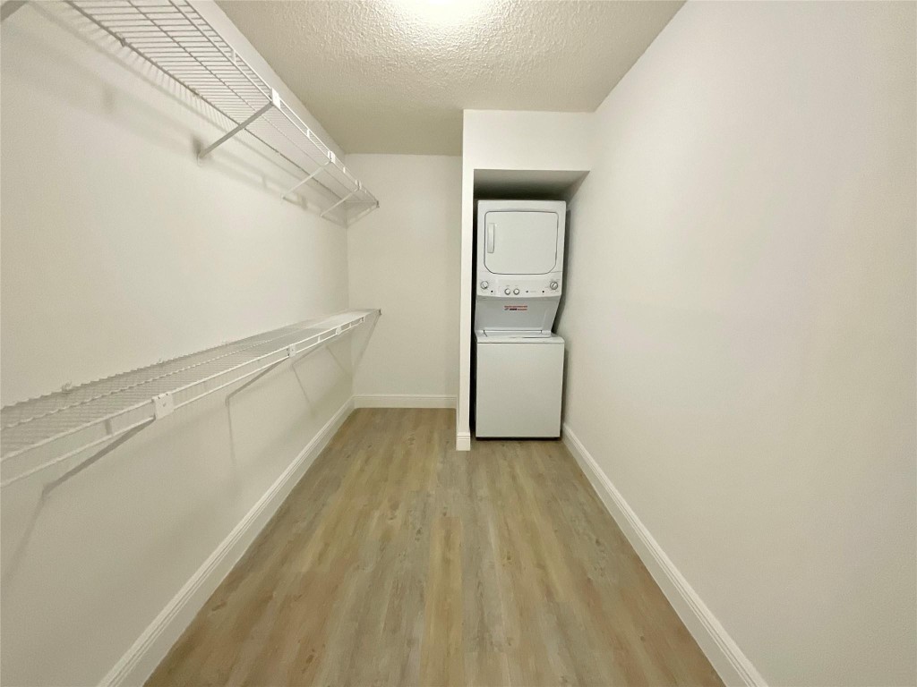 BLUE FONTAINE TRACT - Residential Lease