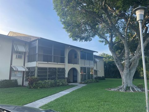 5773 La Pinata Boulevard D1 Greenacres FL 33463