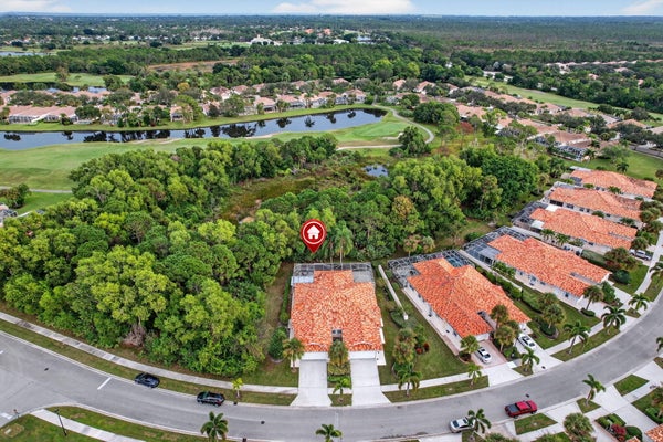 8381 SE DOUBLE TREE DR, HOBE SOUND, FL 33455 - Image 028a89f03168c8eaff52e5403cef9dff/2158256070