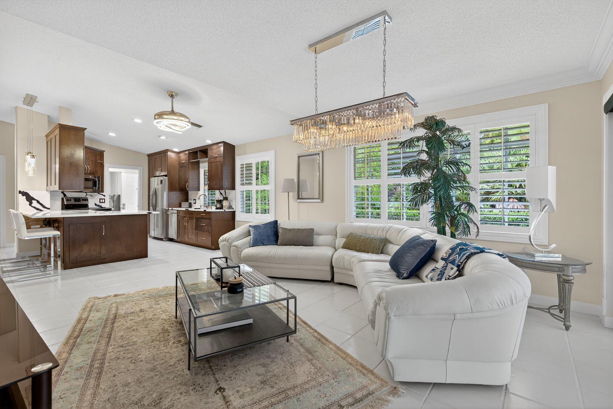 DOUBLE TREE - Residential