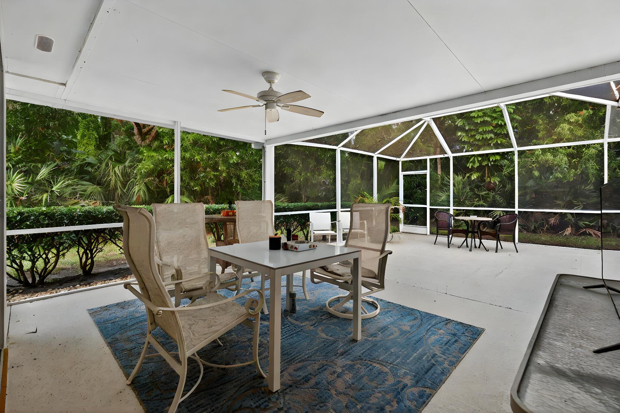 DOUBLE TREE - Residential