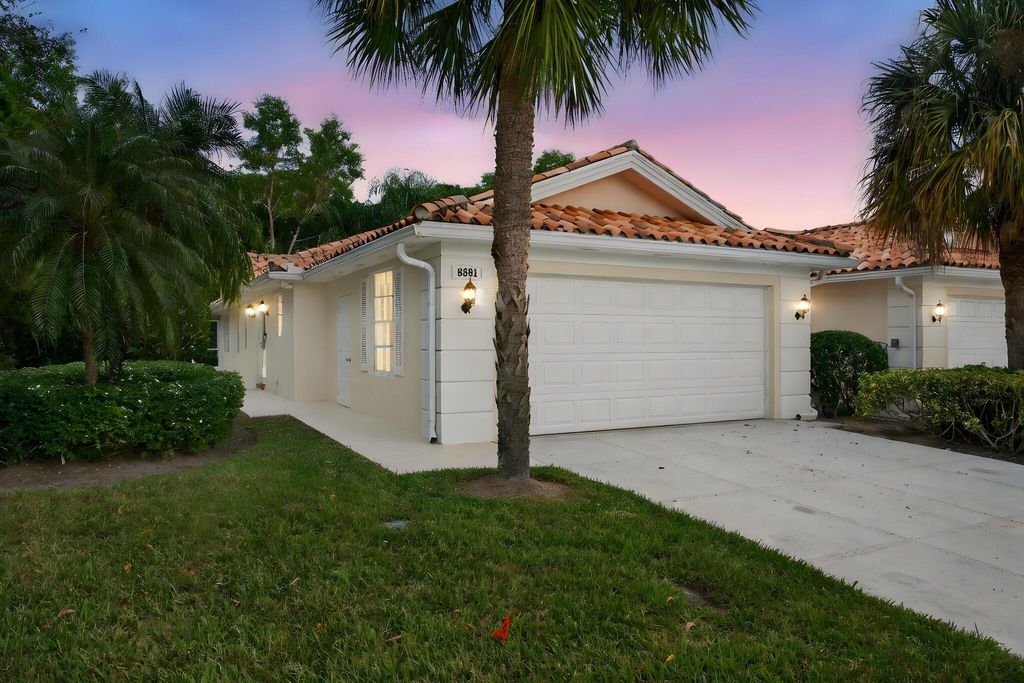 Photo of 8381 SE Double Tree Drive, Hobe Sound, FL 33455 (MLS # R11147250)