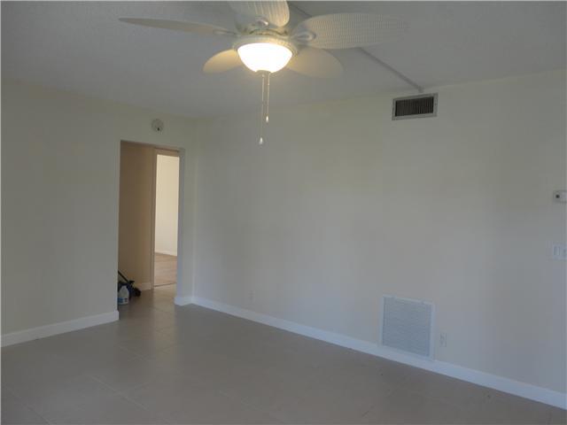 La Pinata - Residential Lease