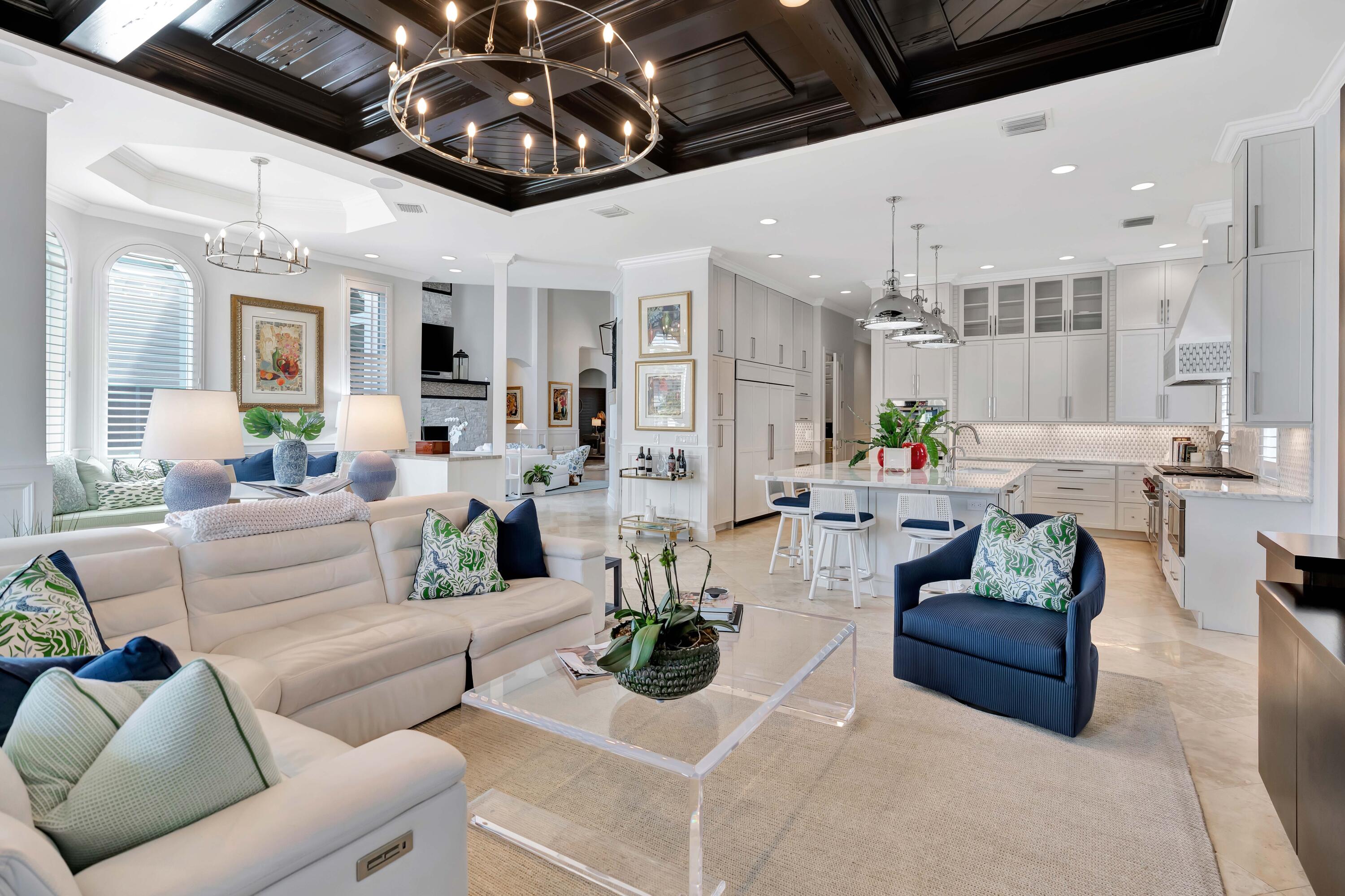 HARBOUR ISLES - Residential