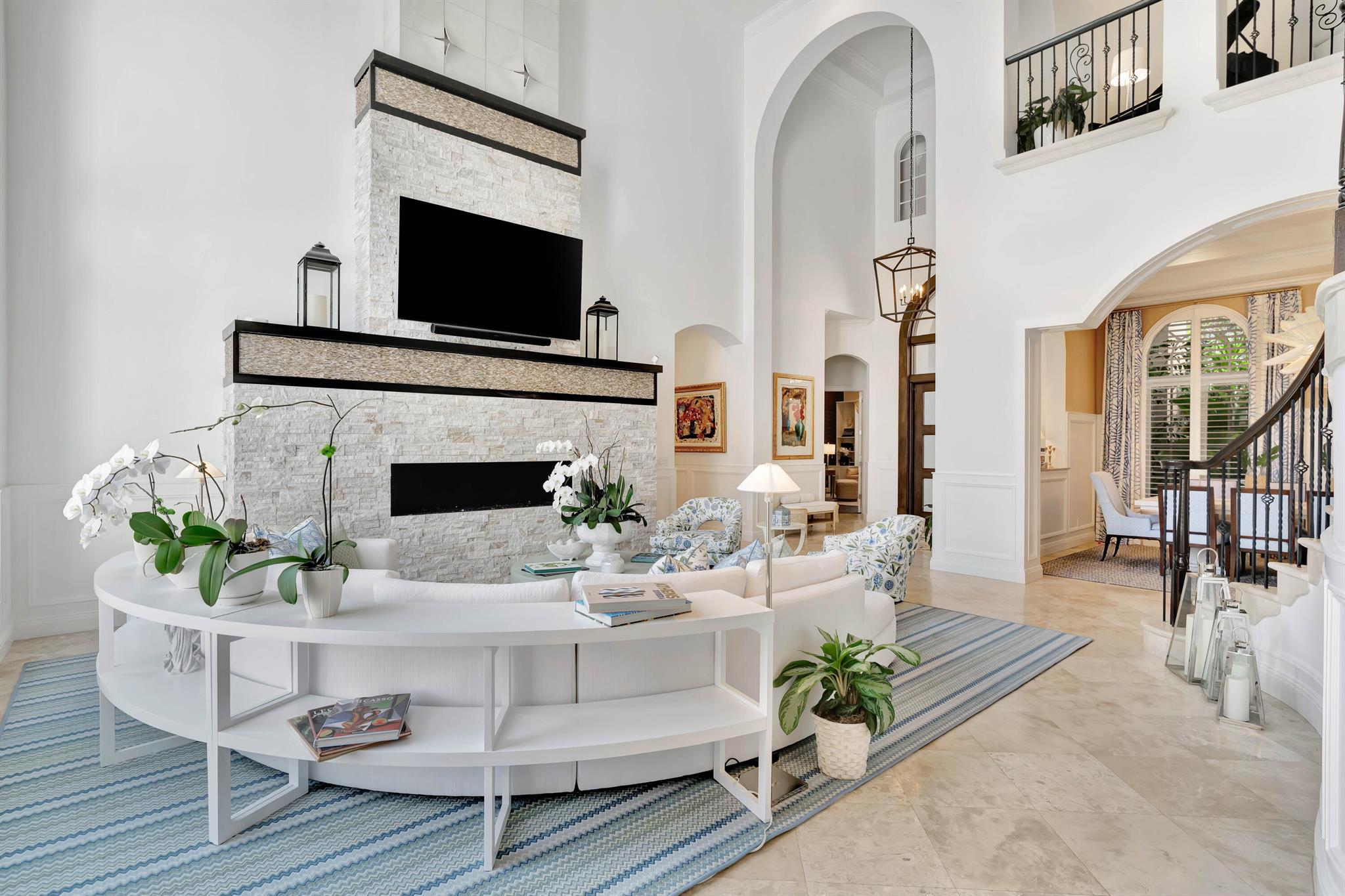 HARBOUR ISLES - Residential