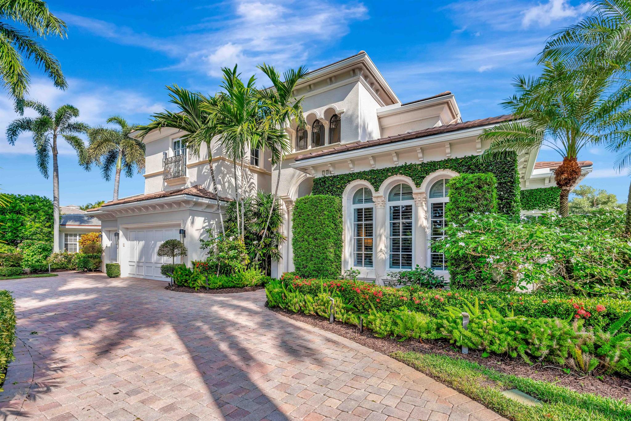 HARBOUR ISLES - Residential