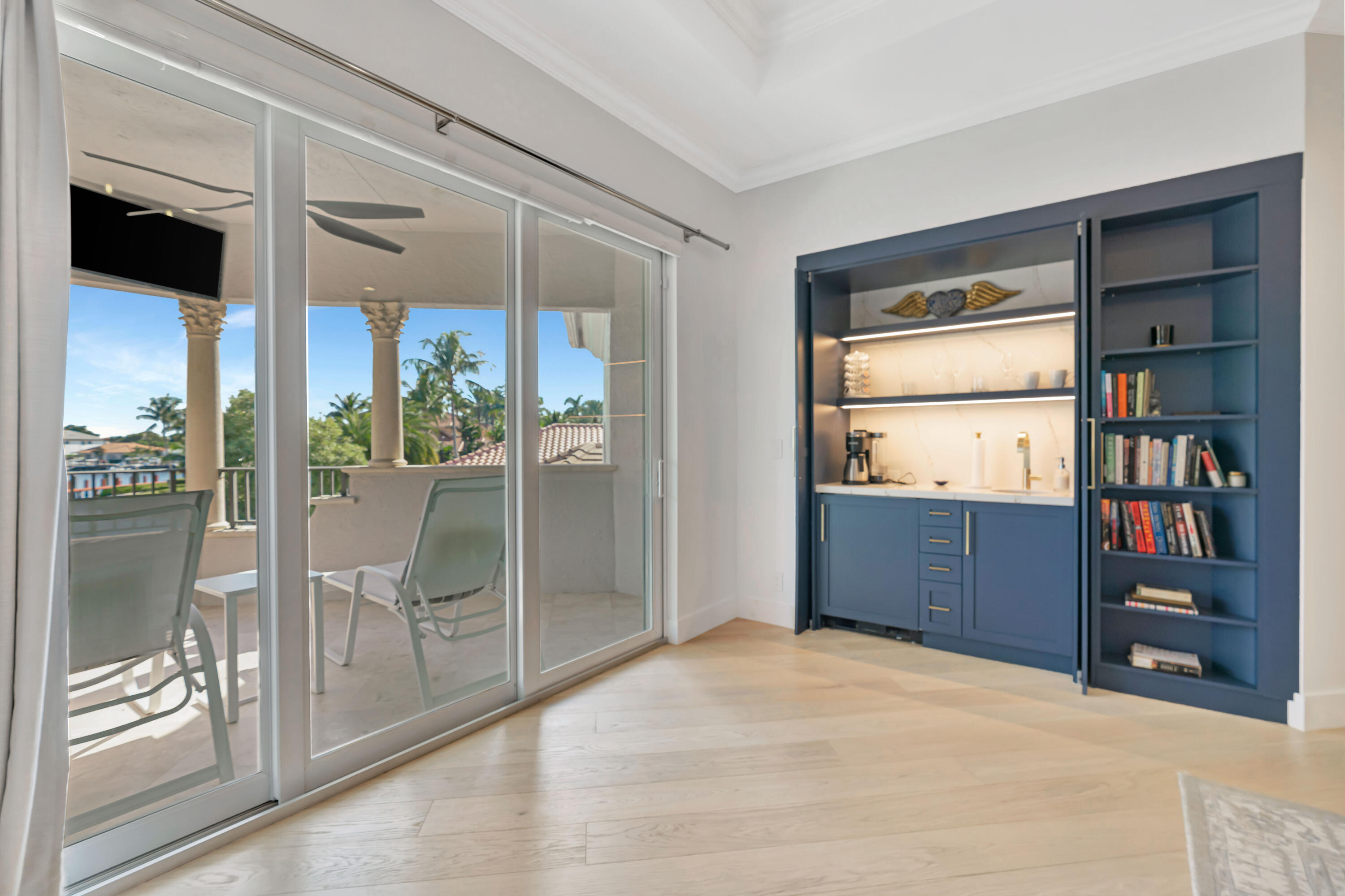 HARBOUR ISLES - Residential