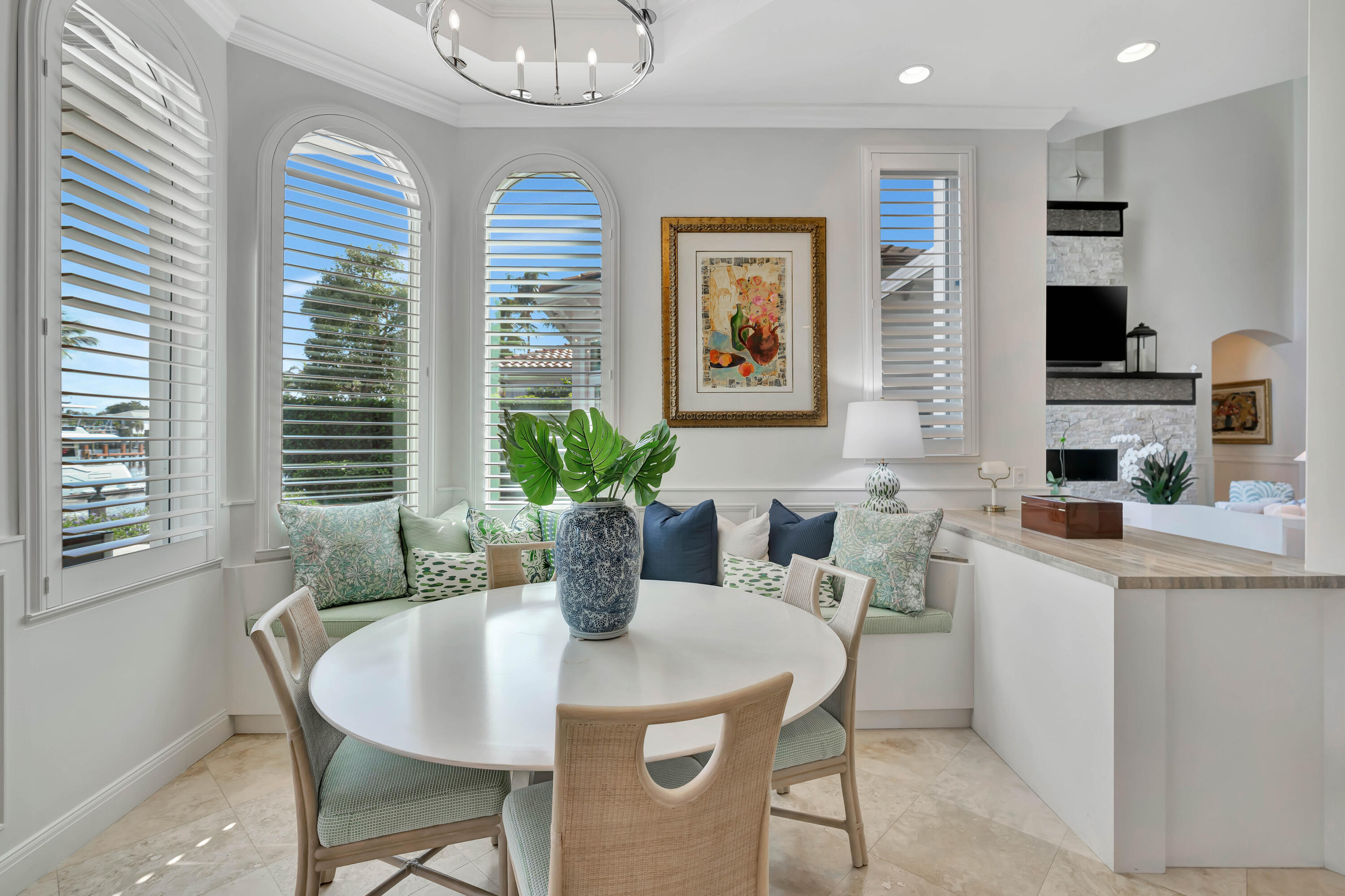 HARBOUR ISLES - Residential