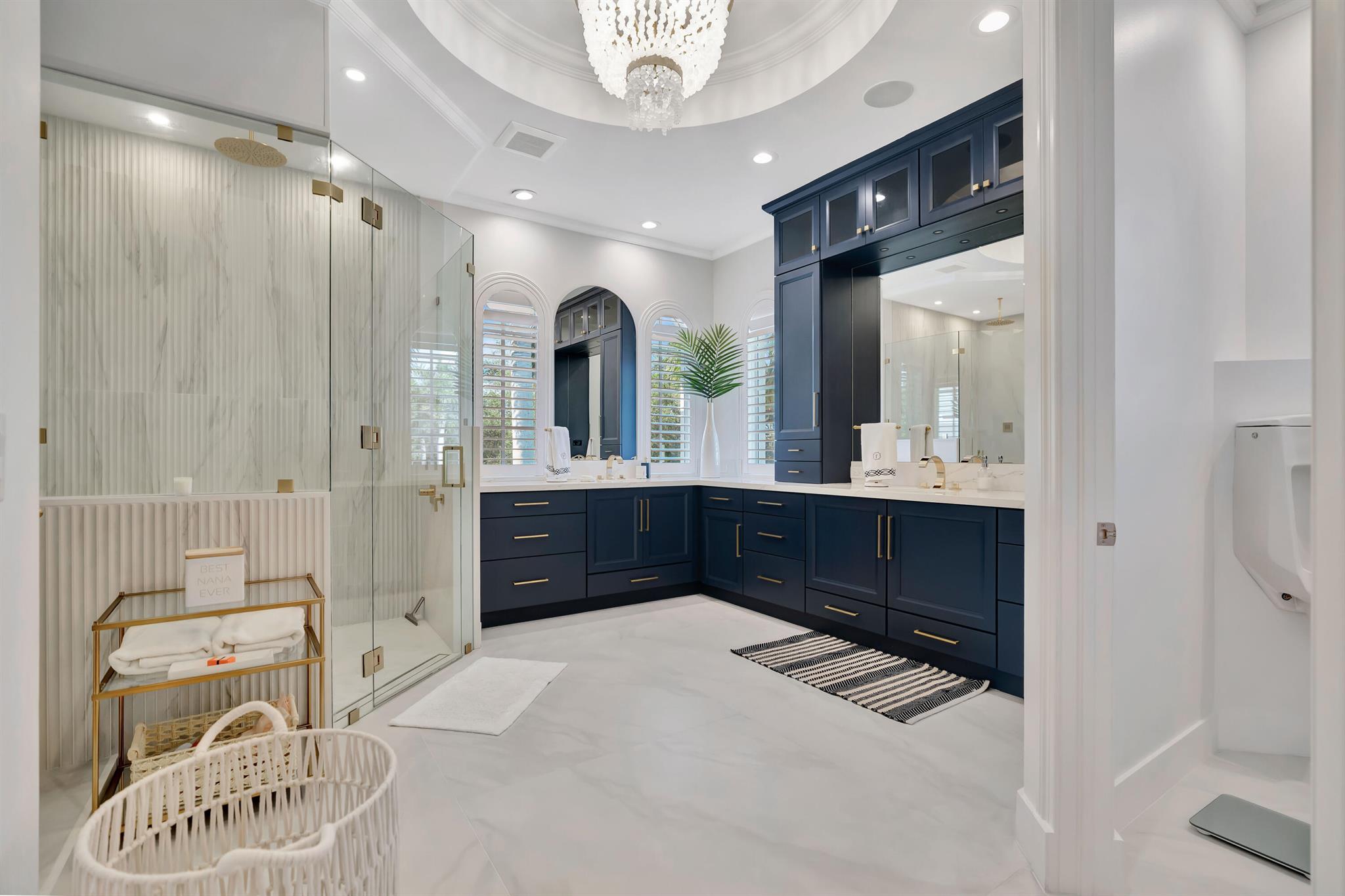 HARBOUR ISLES - Residential