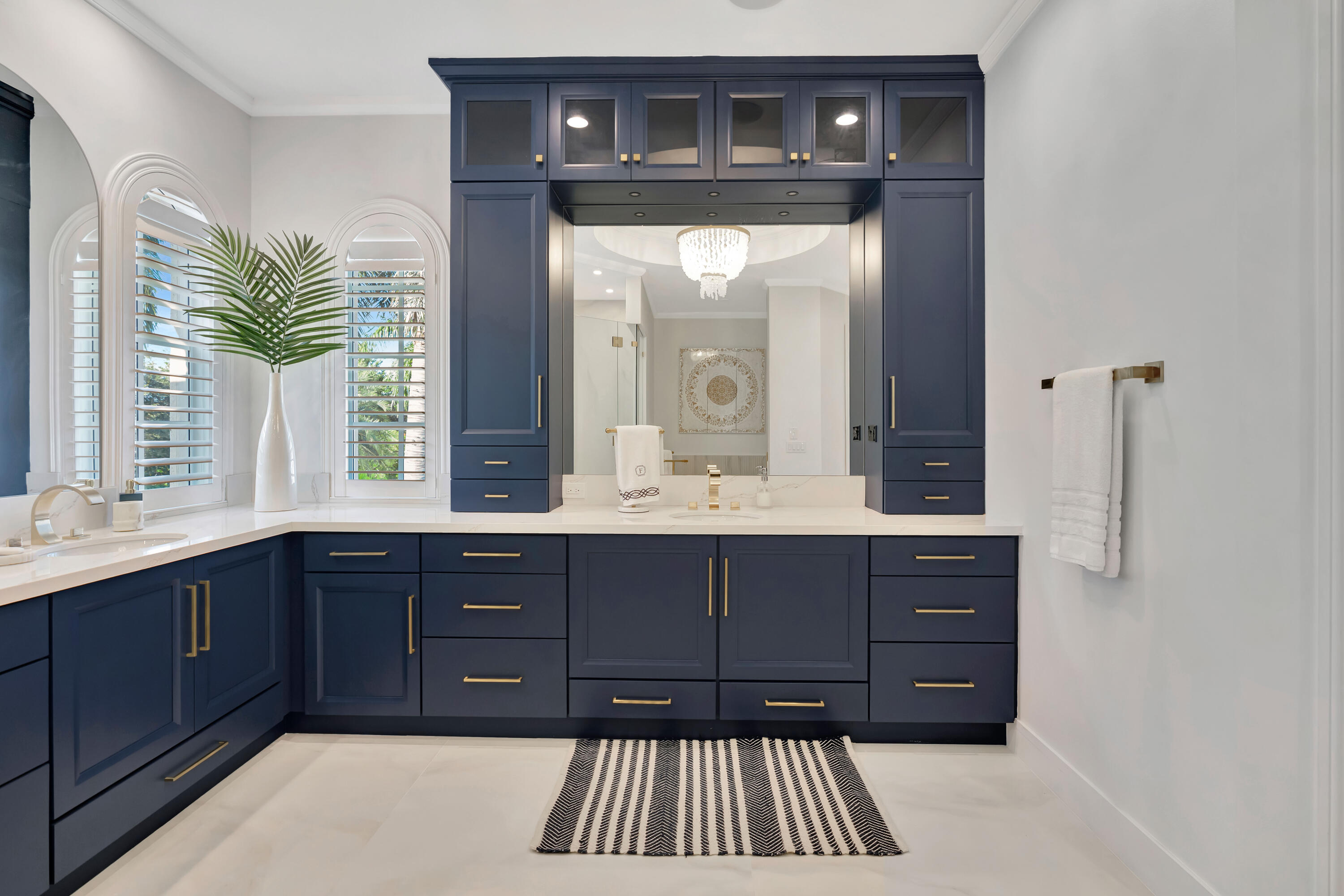 HARBOUR ISLES - Residential