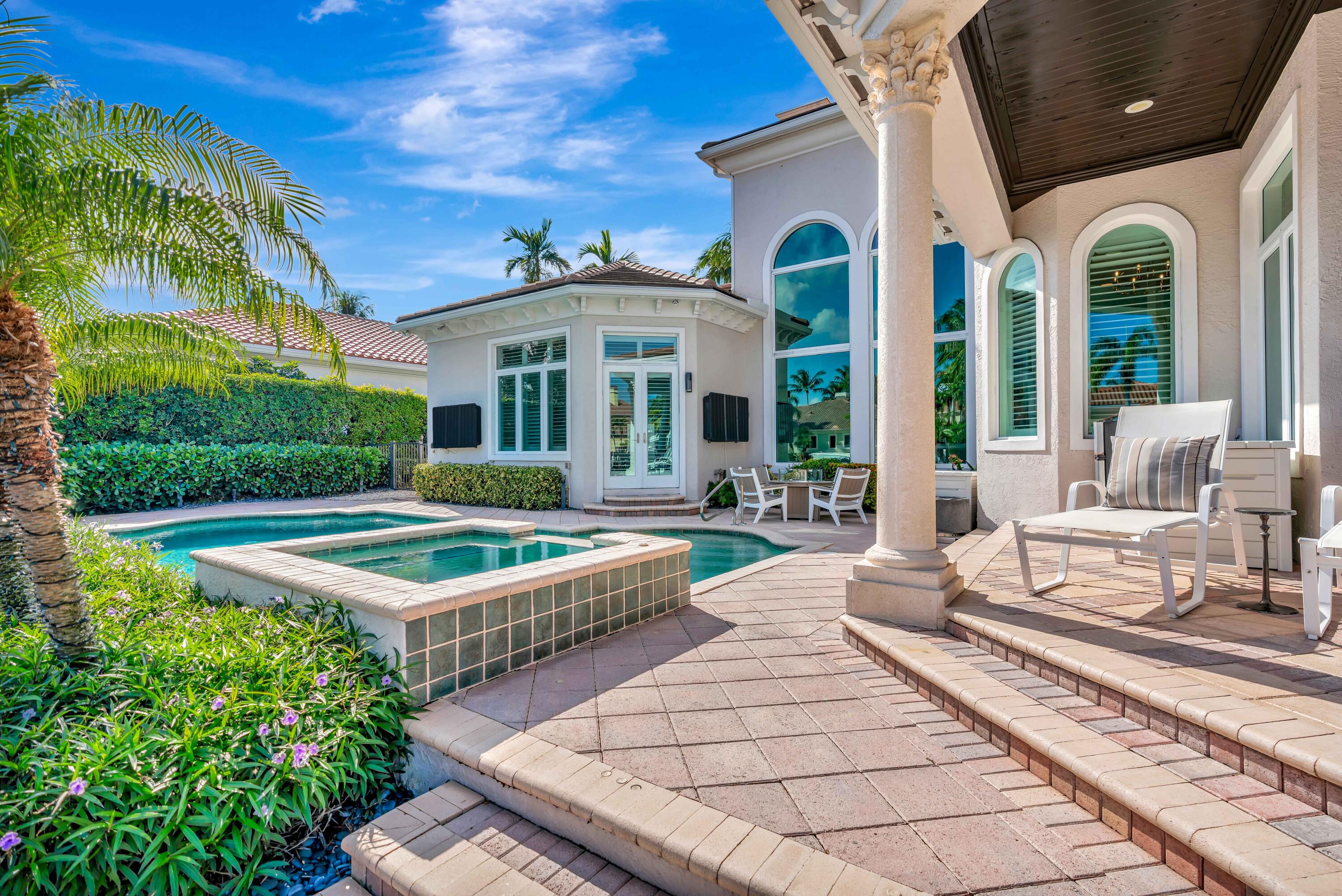 HARBOUR ISLES - Residential